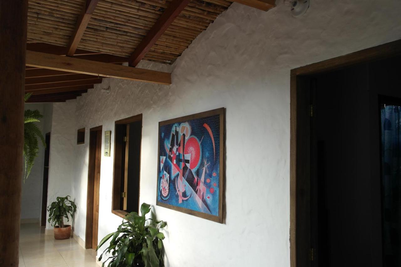 Sergeant Pepper'S Hostel Jardín Exterior foto